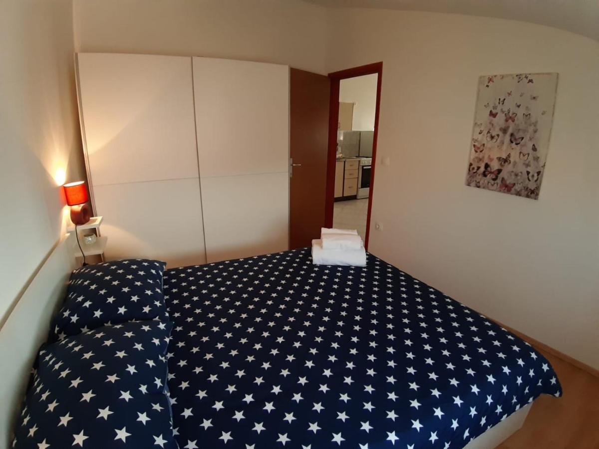 Apartman Deni Peroj Εξωτερικό φωτογραφία